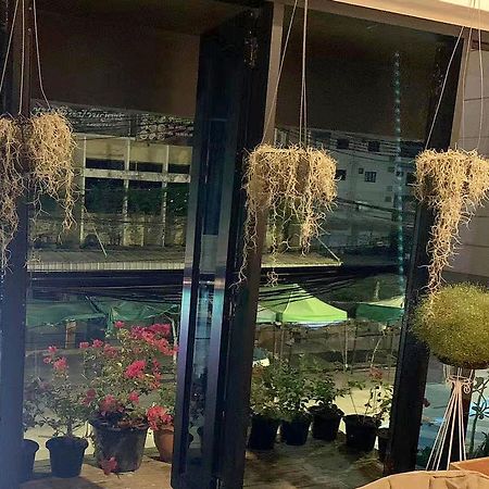 Susu Khaosan Hostel Bangkok Eksteriør billede